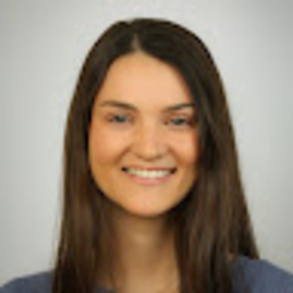 Meet your Posher, Holly